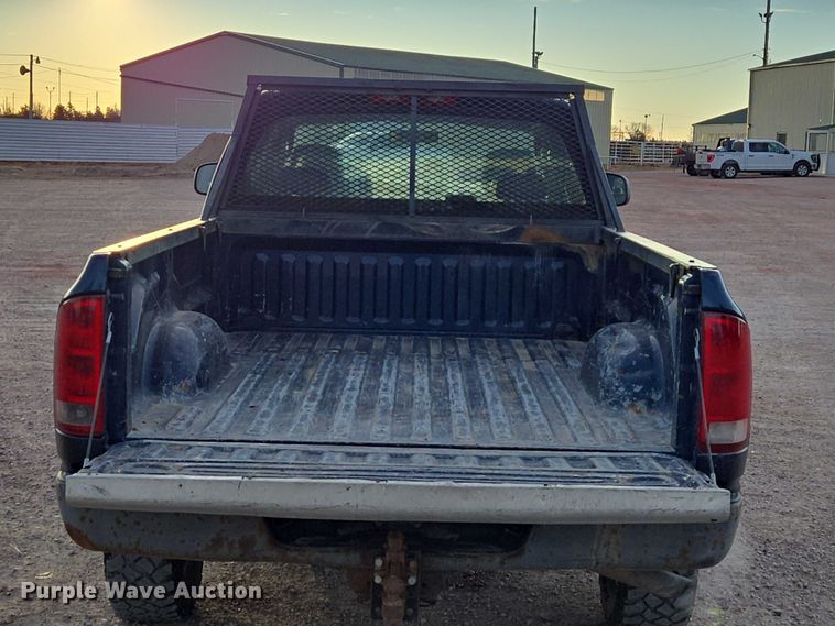 image for item ES2719 2005 Dodge Ram 1500 Ext. Cab pickup truck