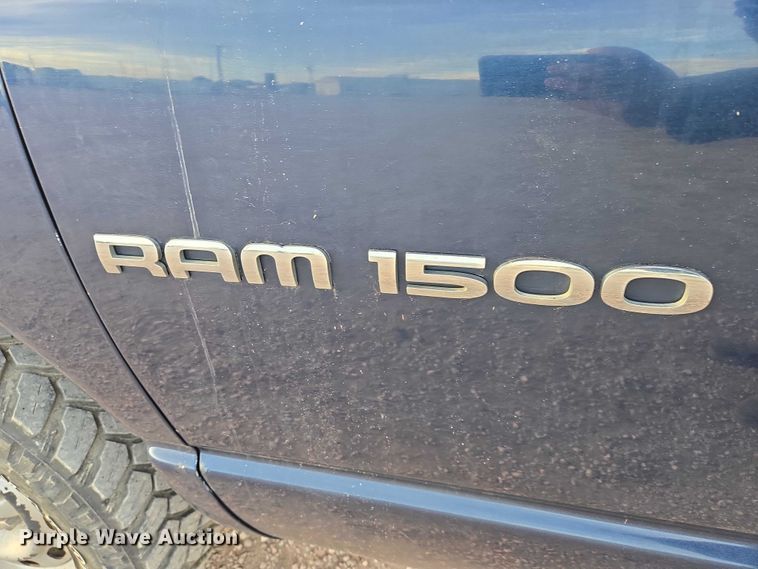 image for item ES2719 2005 Dodge Ram 1500 Ext. Cab pickup truck