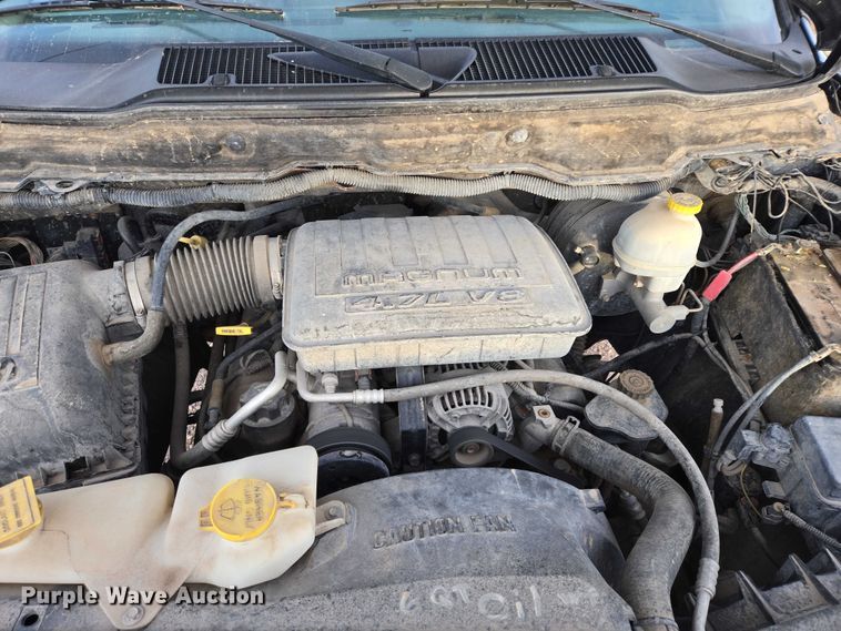 image for item ES2719 2005 Dodge Ram 1500 Ext. Cab pickup truck