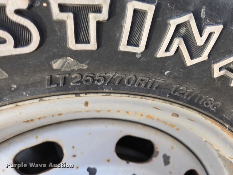 image for item ES2719 2005 Dodge Ram 1500 Ext. Cab pickup truck