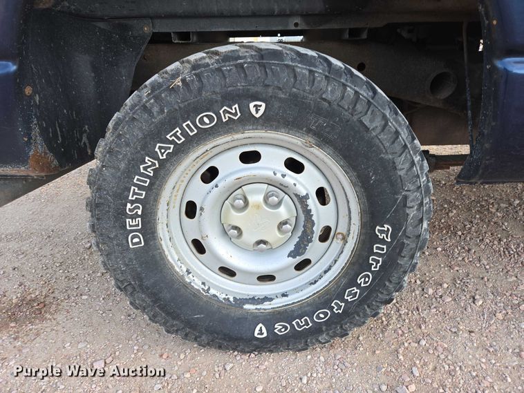 image for item ES2719 2005 Dodge Ram 1500 Ext. Cab pickup truck