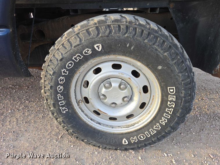 image for item ES2719 2005 Dodge Ram 1500 Ext. Cab pickup truck