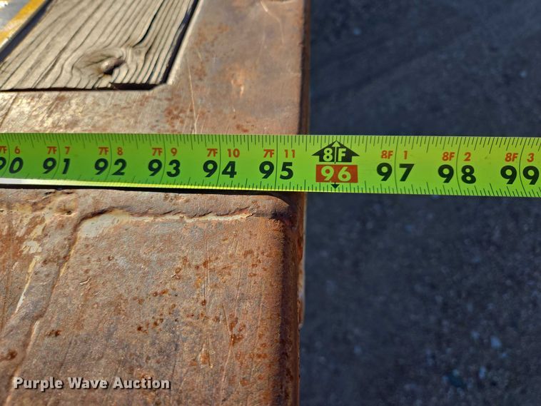 image for item ES2722 1984 International 1954 rollback truck