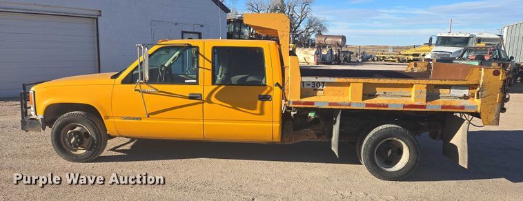 image for item ES2725 1996 Chevrolet 3500 Crew Cab dump bed pickup truck