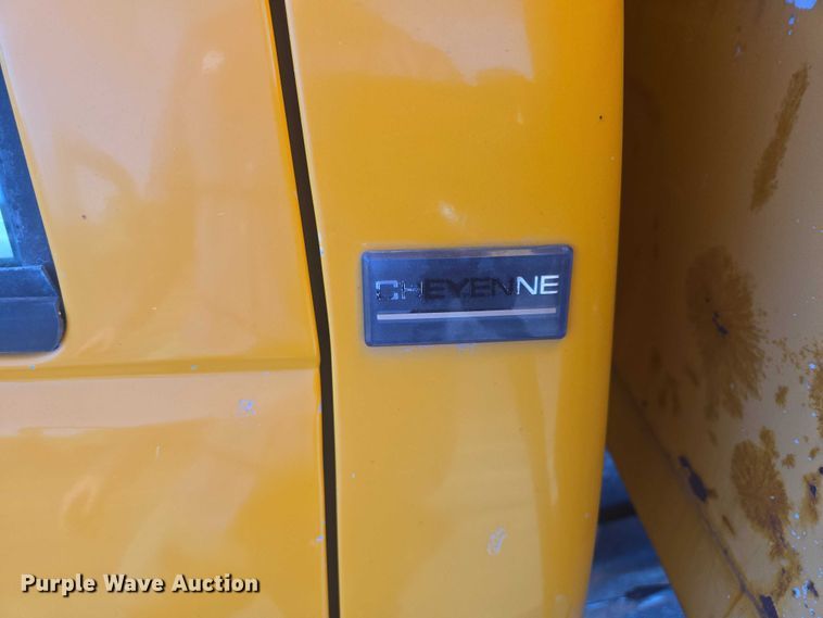 image for item ES2725 1996 Chevrolet 3500 Crew Cab dump bed pickup truck