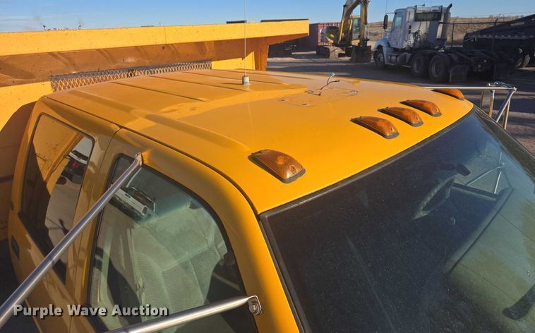 image for item ES2725 1996 Chevrolet 3500 Crew Cab dump bed pickup truck