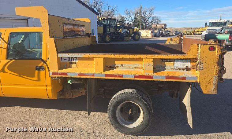 image for item ES2725 1996 Chevrolet 3500 Crew Cab dump bed pickup truck