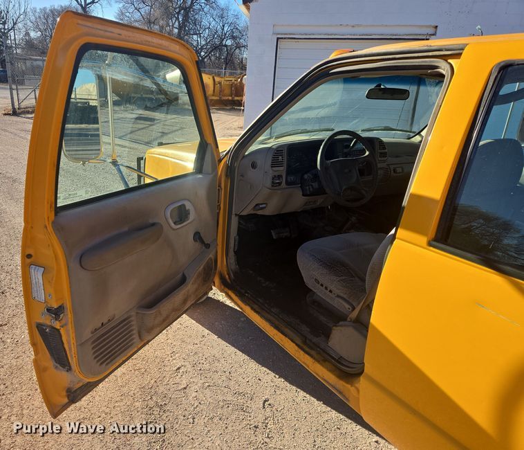 image for item ES2725 1996 Chevrolet 3500 Crew Cab dump bed pickup truck