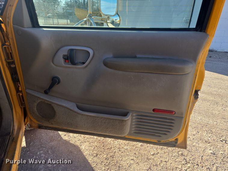 image for item ES2725 1996 Chevrolet 3500 Crew Cab dump bed pickup truck