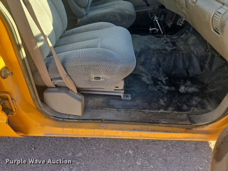 image for item ES2725 1996 Chevrolet 3500 Crew Cab dump bed pickup truck