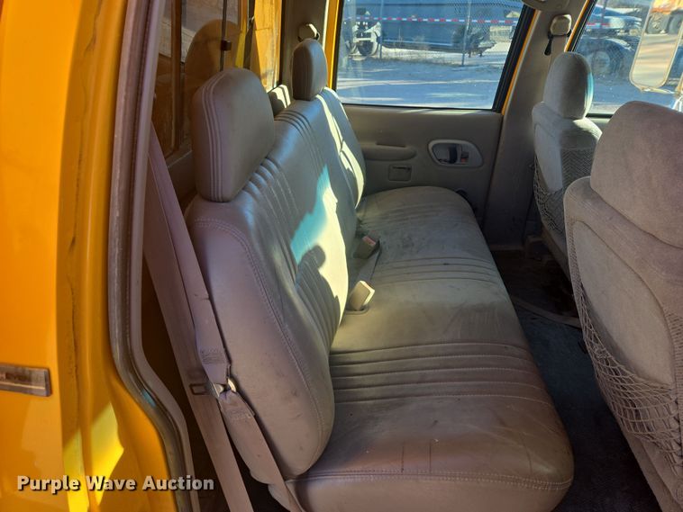 image for item ES2725 1996 Chevrolet 3500 Crew Cab dump bed pickup truck