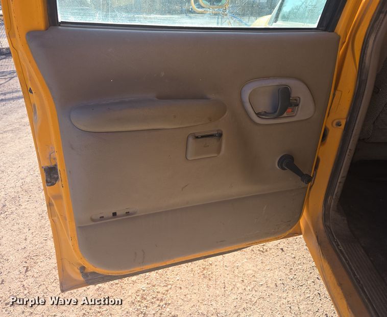 image for item ES2725 1996 Chevrolet 3500 Crew Cab dump bed pickup truck