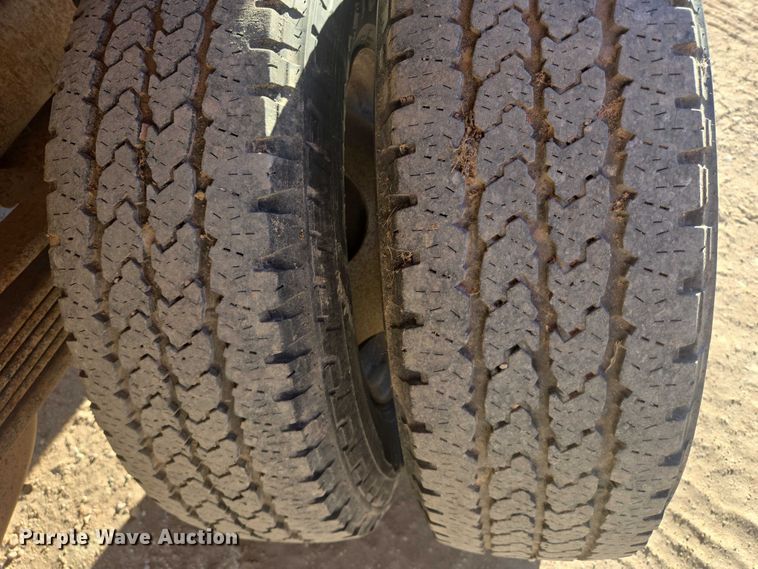 image for item ES2725 1996 Chevrolet 3500 Crew Cab dump bed pickup truck