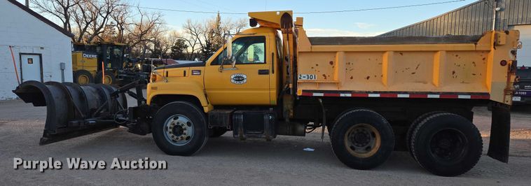 image for item ES2726 2001 GMC C8500 dump truck