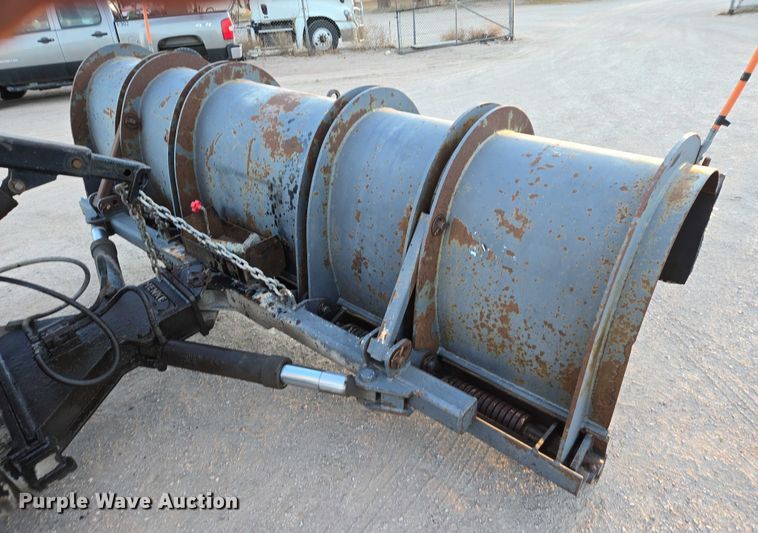 image for item ES2726 2001 GMC C8500 dump truck