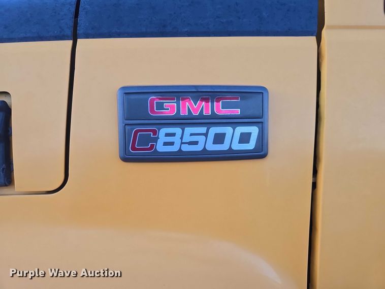 image for item ES2726 2001 GMC C8500 dump truck