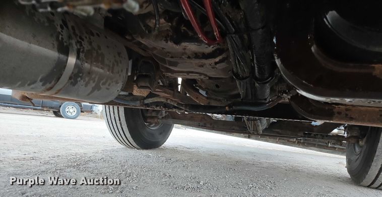 image for item ES2726 2001 GMC C8500 dump truck