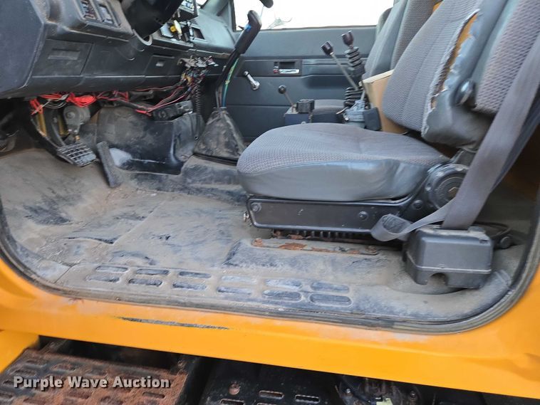 image for item ES2726 2001 GMC C8500 dump truck