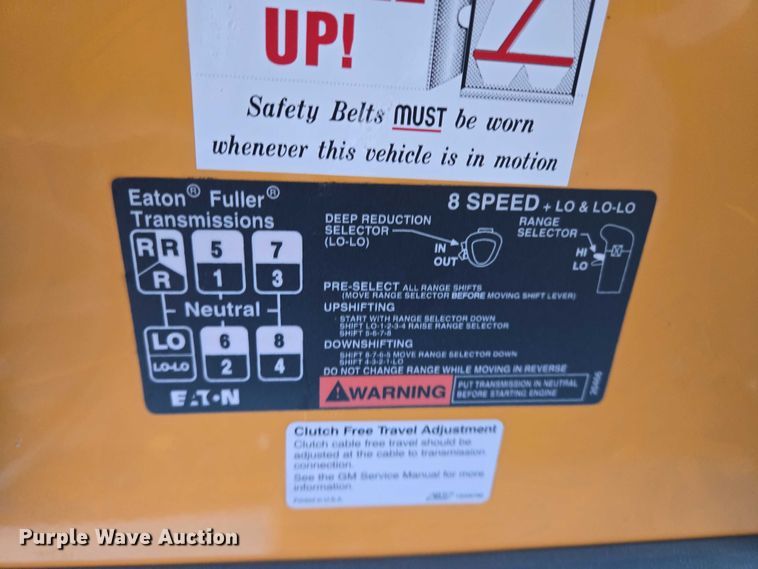 image for item ES2726 2001 GMC C8500 dump truck