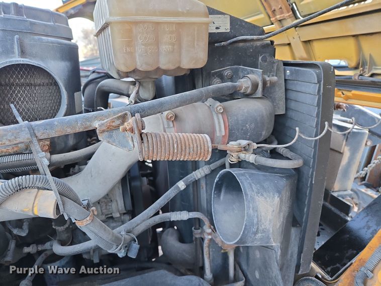 image for item ES2726 2001 GMC C8500 dump truck