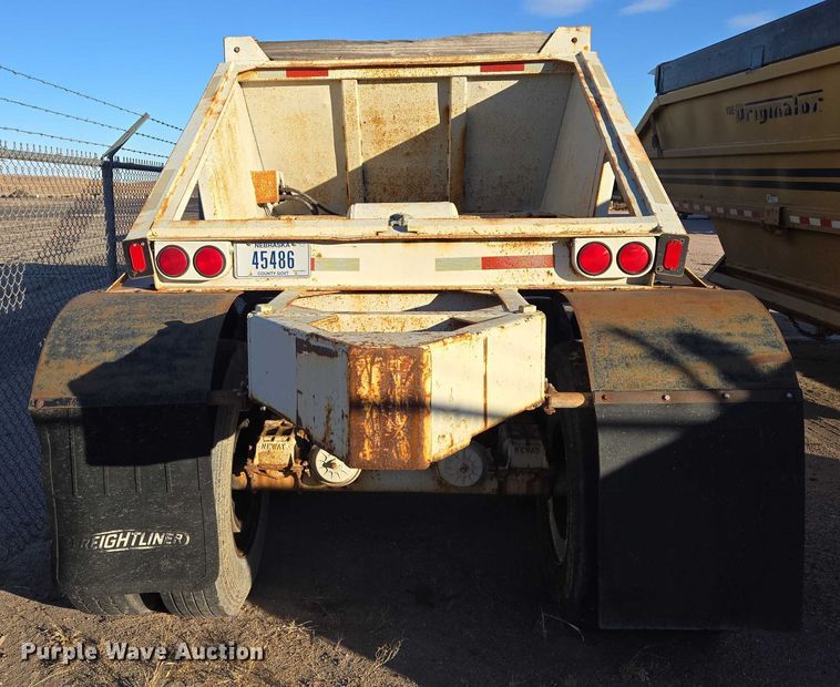 image for item ES2728 1979 Tempe bottom dump trailer