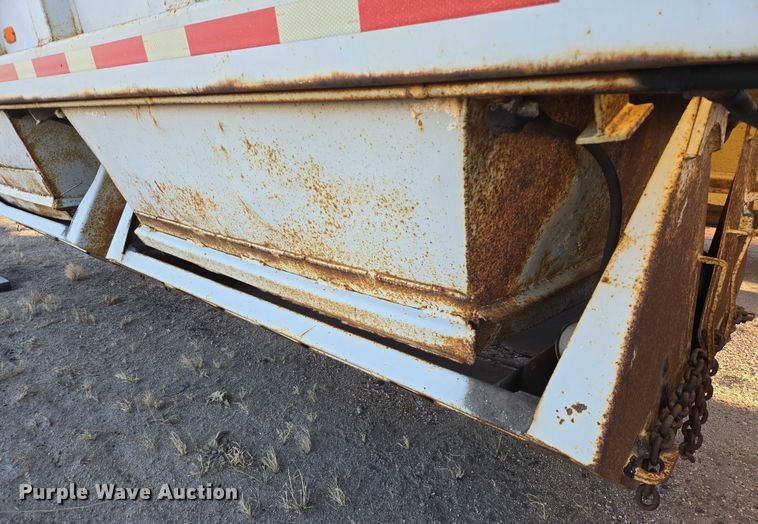 image for item ES2728 1979 Tempe bottom dump trailer