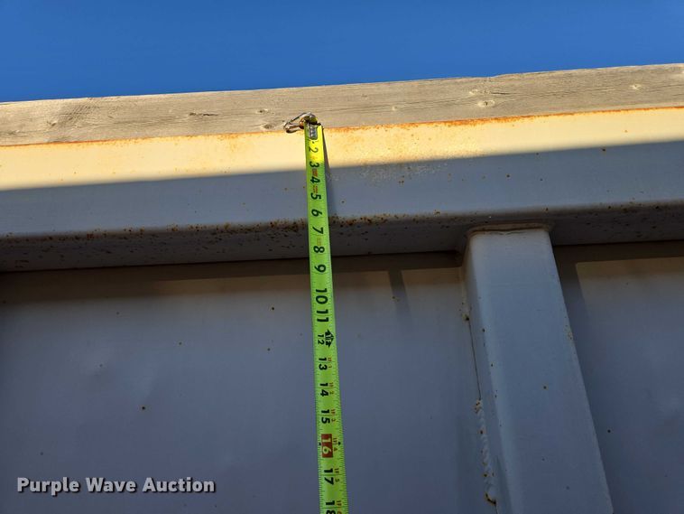 image for item ES2728 1979 Tempe bottom dump trailer