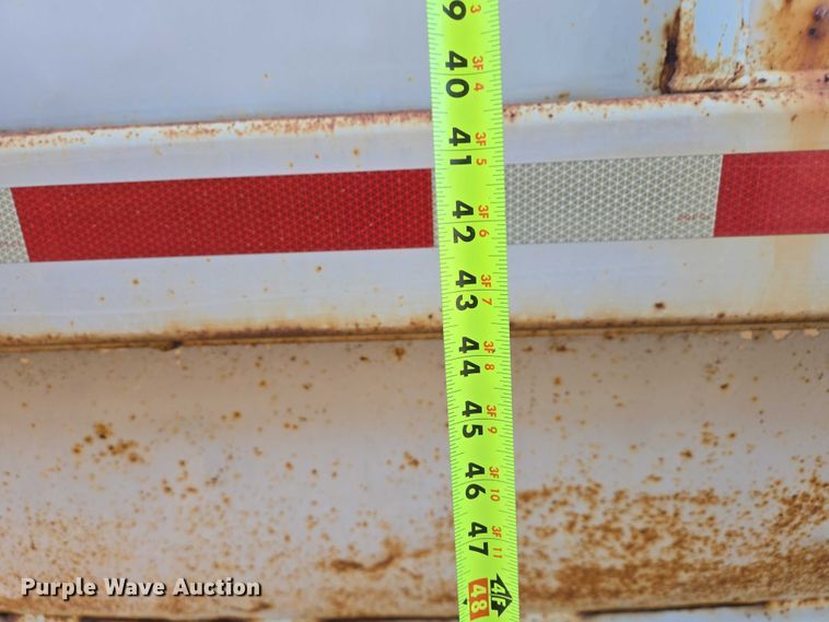 image for item ES2728 1979 Tempe bottom dump trailer