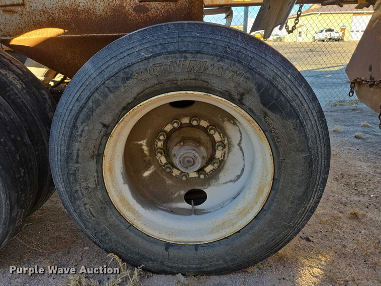 image for item ES2728 1979 Tempe bottom dump trailer