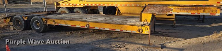 image for item ES2729 1967 Hyster C25T equipment trailer