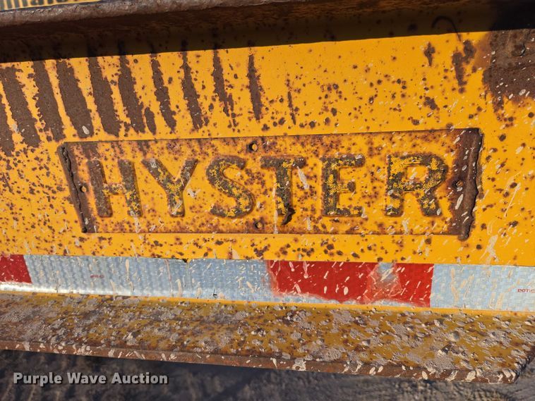 image for item ES2729 1967 Hyster C25T equipment trailer