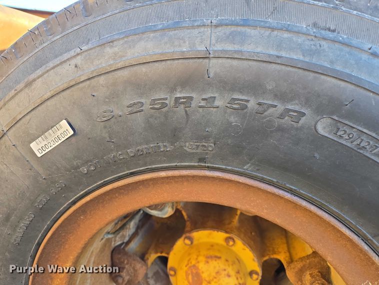 image for item ES2729 1967 Hyster C25T equipment trailer