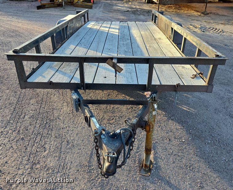 image for item ES2730 2004 Carson utility trailer