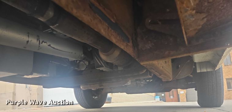 image for item ES2731 2017 Chevrolet Express 2500 van