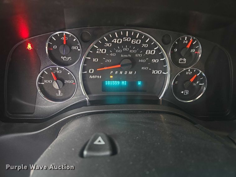 image for item ES2731 2017 Chevrolet Express 2500 van