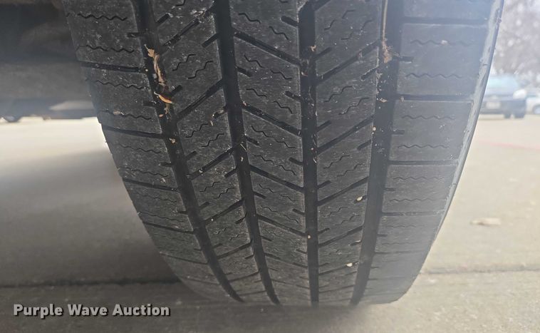 image for item ES2731 2017 Chevrolet Express 2500 van