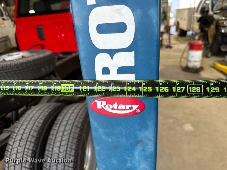 image for item ES5628 Rotary SM012N-001 four post automotive lift