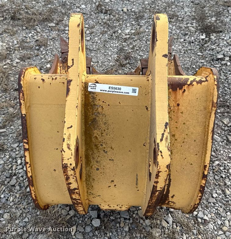 image for item ES5630 Backhoe bucket