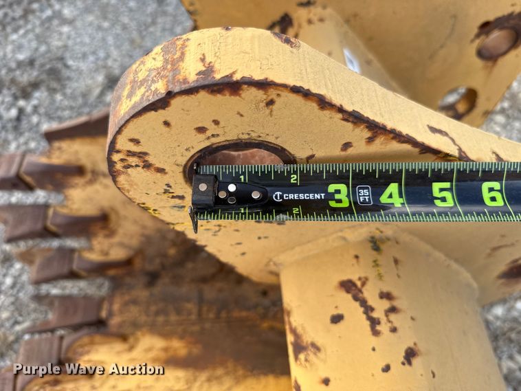 image for item ES5630 Backhoe bucket