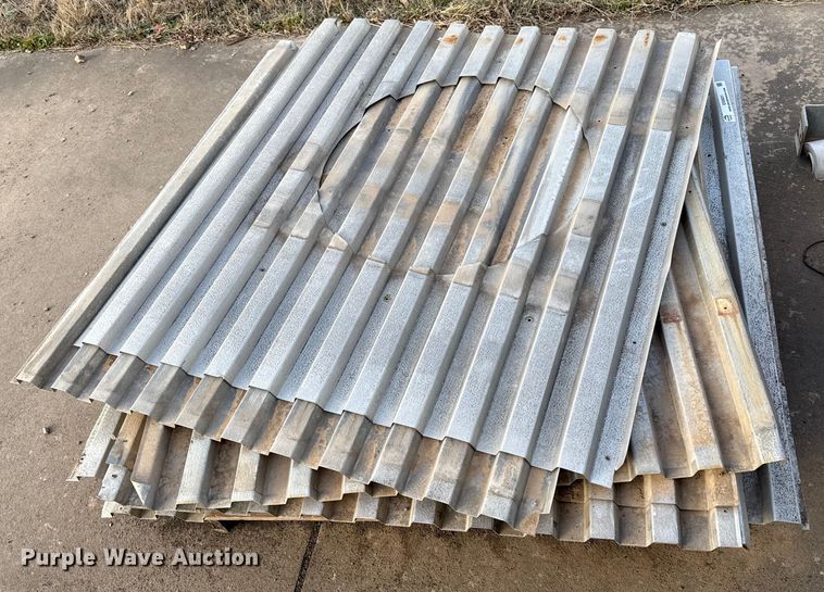image for item ES5631 Approximately 25 pieces of sheet metal