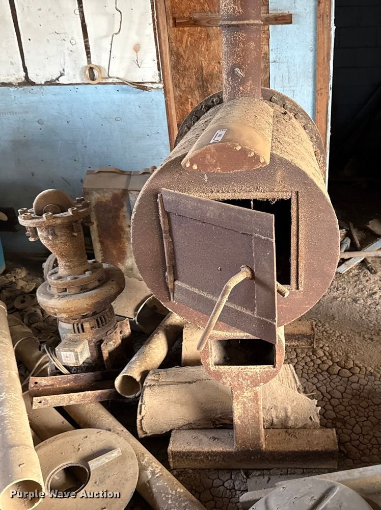 image for item ES5632 Wood burning stove