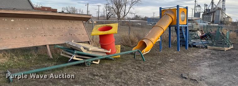 image for item ES5633 Playground equipment