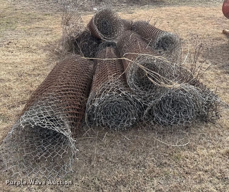 image for item ES5637 (9) rolls of chain-link fence