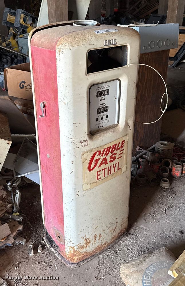 image for item ES5641 Erie 743 gas pump