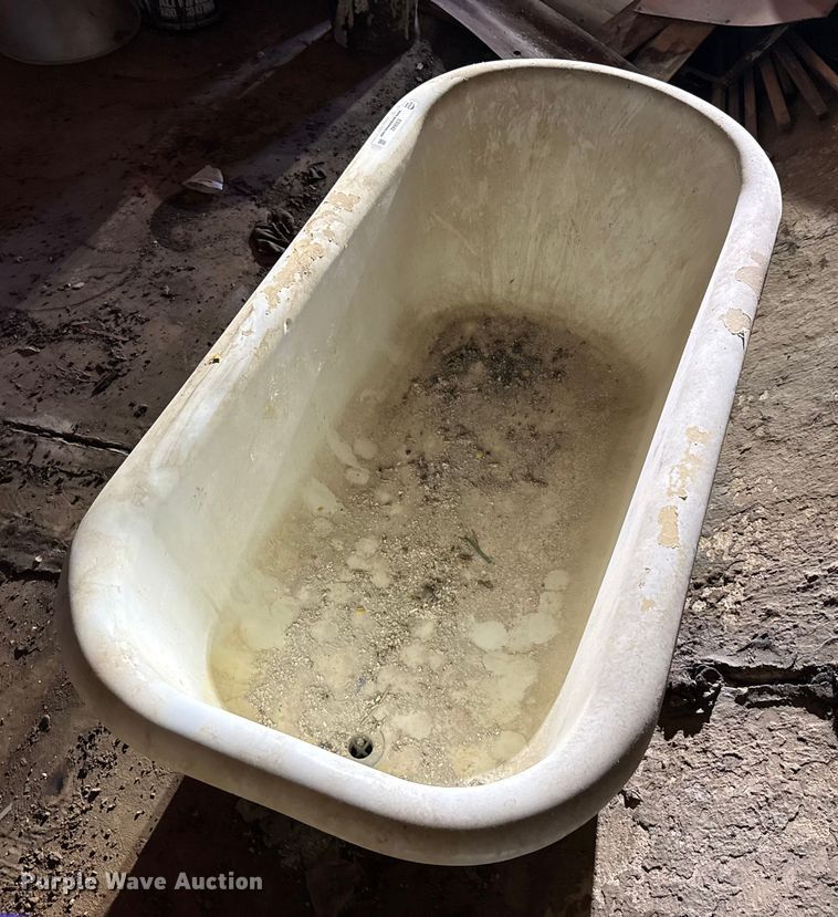 image for item ES5642 Bathtub