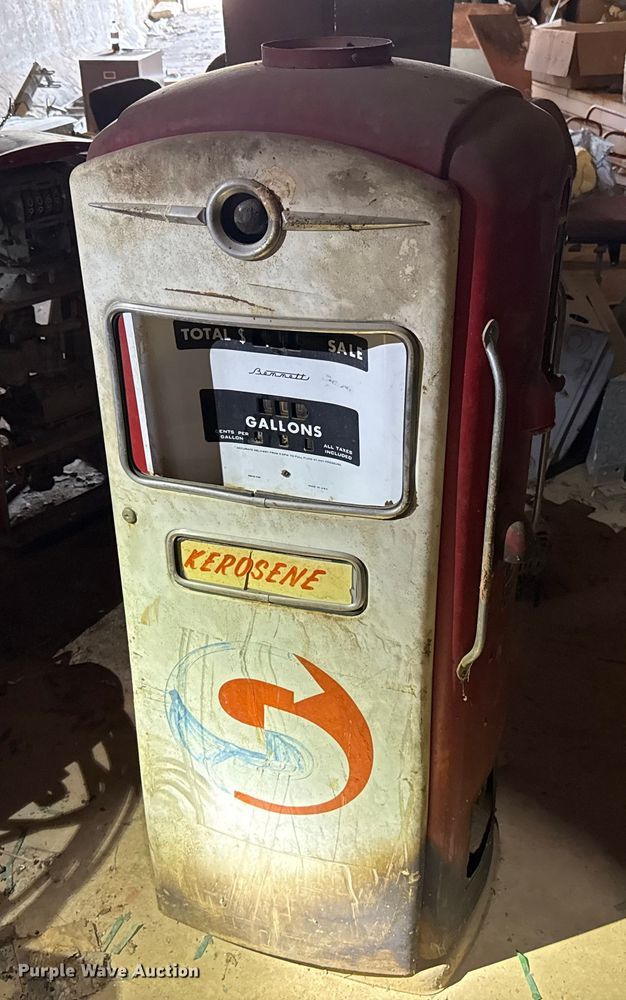 image for item ES5643 (3) fuel pumps