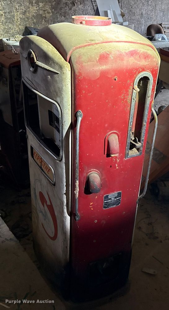 image for item ES5643 (3) fuel pumps