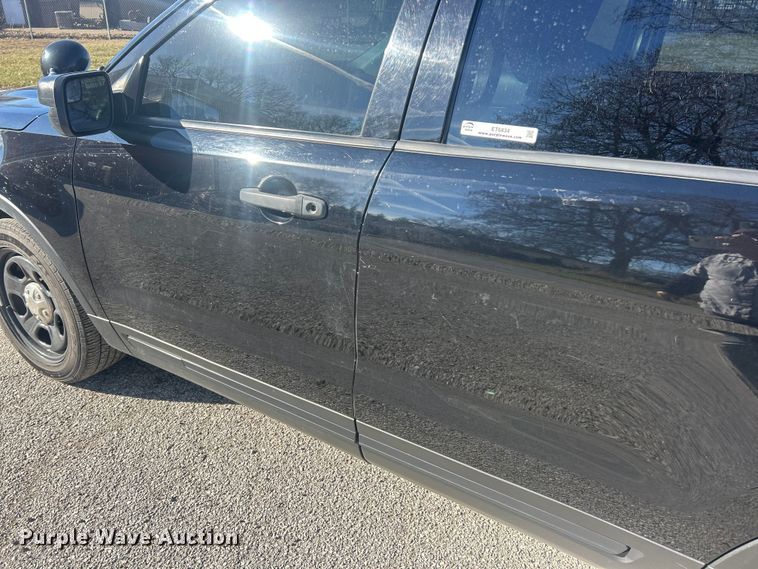 image for item ET6834 2016 Ford Explorer Police Interceptor SUV