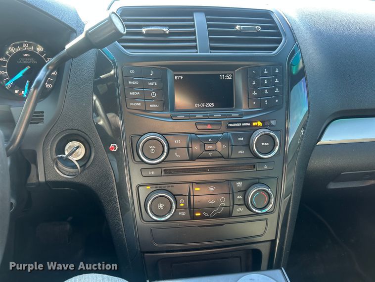 image for item ET6834 2016 Ford Explorer Police Interceptor SUV