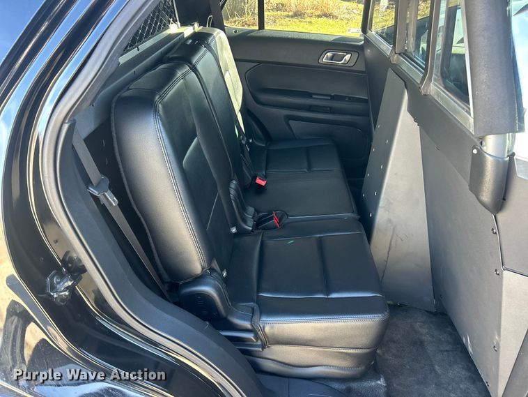 image for item ET6834 2016 Ford Explorer Police Interceptor SUV